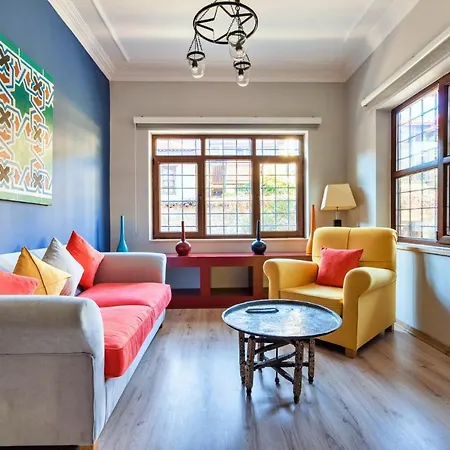 Fascinating Flat Near Hadrians Gate * Antalya
